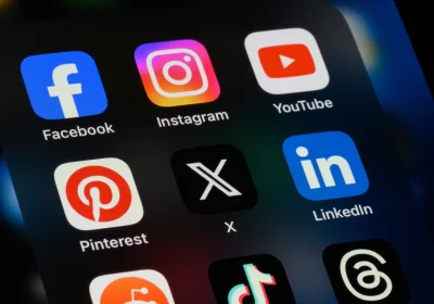 Dipendenza da app: come funziona, perché ci riguarda tutti e come disintossicarsi