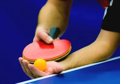 Ace, il Robot Determinato a Conquistare il Titolo Mondiale di Ping-Pong!