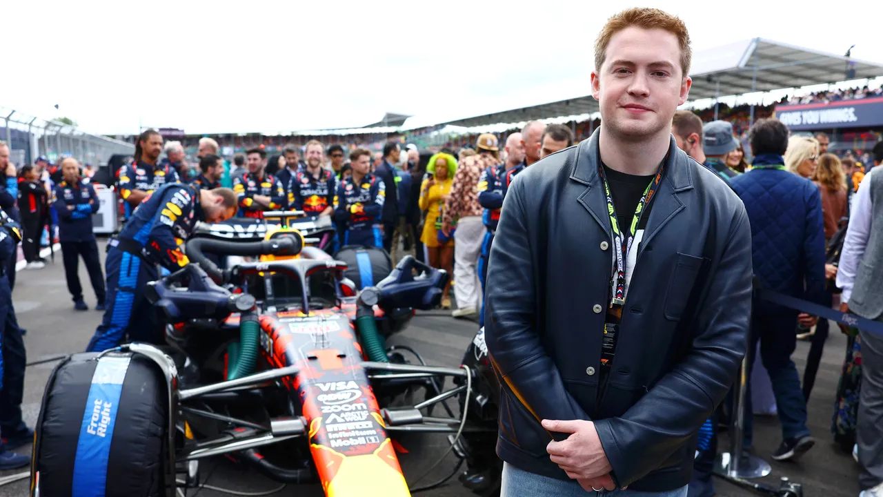 Kit Connor, l’attore di Heartstopper, e il cast del film live-action ispirato a Elden Ring