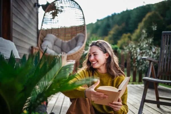 Quando la Lettura Diventa Cura: I Romanzi come Prescrizione nel Sistema Sanitario e nel Percorso di Crescita Personale