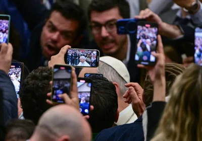 In Italia cresce la tensione per le frequenze 5G: gli operatori si scontrano, cosa ci aspetta?