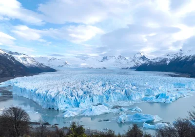 Le reazione della scienza alla legge argentina che apre allo sfruttamento dei ghiacciai, già agonizzanti a causa del clima che cambia