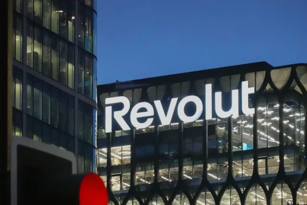 Esiste ancora la discriminazione degli Iban? Il caso Revolut ci dice che la questione è ancora aperta