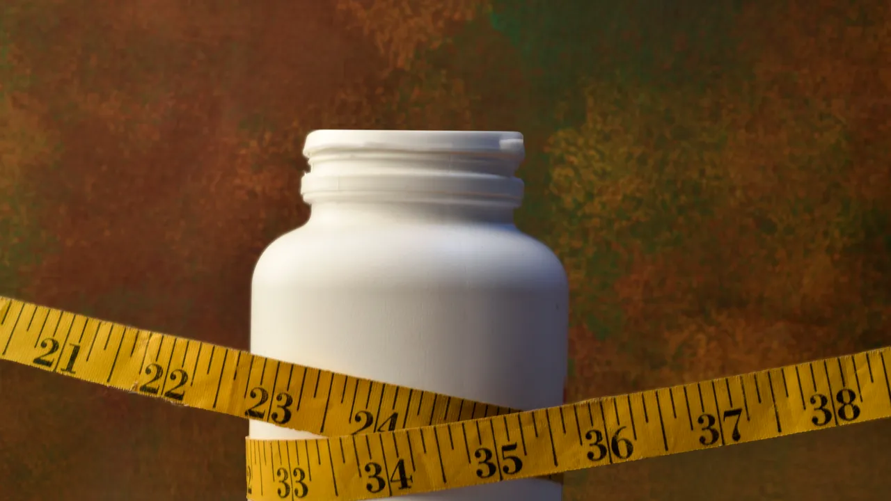 Foundayo, come funziona il nuovo farmaco dimagrante in pillole appena approvato negli Stati Uniti