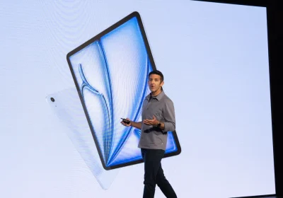 John Ternus: La Sfida di Lanciare un Prodotto di Successo per Apple Basato sull’AI
