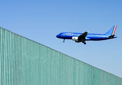 FaceBoarding: il nostro volto come “passaporto” a Linate e le ragioni dell’illegalità