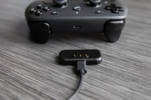 Valve presenta il controller Steam senza la Steam Machine