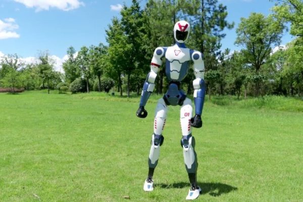 Azienda cinese pronta a vendere su e-commerce il suo robot umanoide ‘economico’ – Future Tech