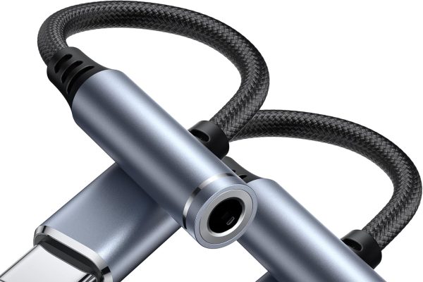 2 Pack – Adattatore da USB C a jack femmina da 3,5 mm, cavo audio da tipo C ad ausiliario, compatibile con 16 Pro Max Plus 15 Galaxy S24 S23 S20 Ultra S20+, iPad Pro 2021/2020/2018, Pixel 9/8 (2)