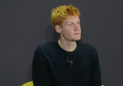 Cursor in trattativa per raccogliere oltre 2 miliardi di dollari con una valutazione di 50 miliardi: la crescita aziendale accelera