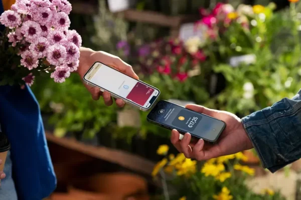 Tap to Pay su iPhone arriva in Malesia, ma non nel negozio ufficiale di Apple