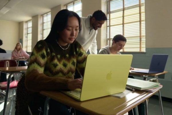 Apple aumenta l’uso di componenti riciclati nei suoi prodotti