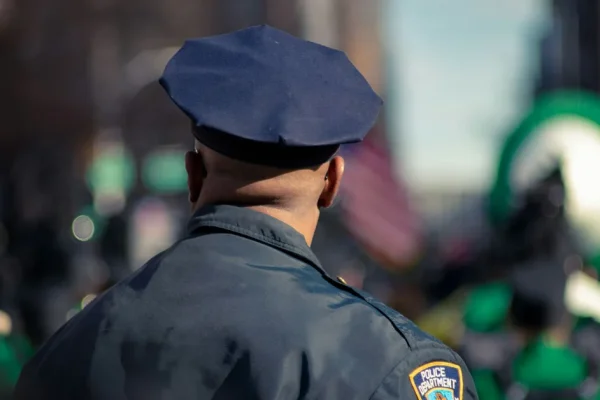 Apple paga 1,2 milioni di dollari per assumere polizia privata a protezione dei negozi di San Francisco