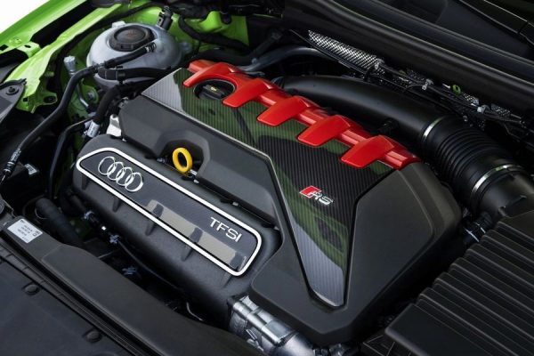 Il futuro del cinque cilindri Audi: come l’ibrido potrebbe garantirne la sopravvivenza