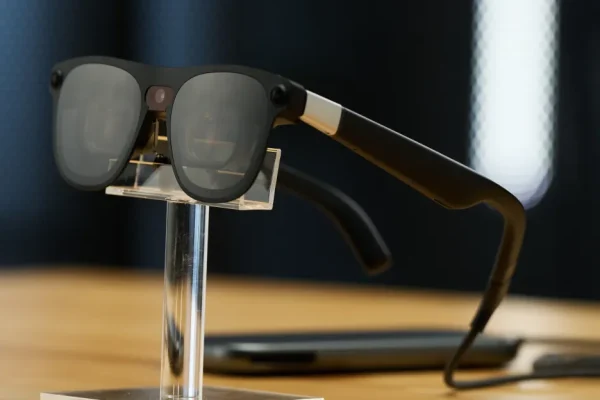 Prossimamente: gli Occhiali Smart di Google Firmati Gucci in Arrivo nel 2024!