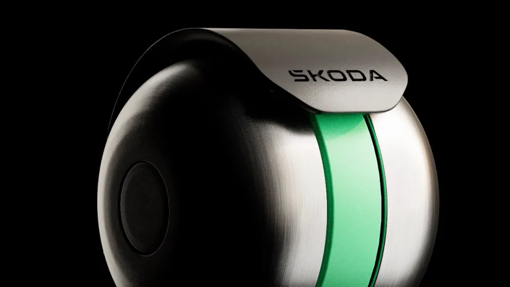 Il campanello da bici Skoda che si fa sentire anche da chi indossa le cuffie con cancellazione del rumore
