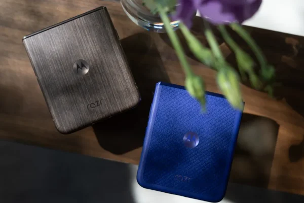 Il nuovo Razr Ultra: il telefono dal design più affascinante sul mercato