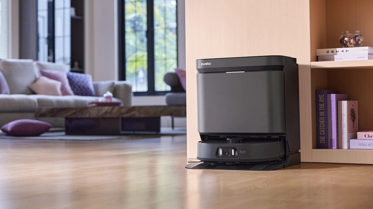 EUREKA J15 Pro Ultra super interessante su Amazon: 16.200 Pa, lavaggio a 75°C e AI che riconosce 150 tipi di sporco a 499,99€