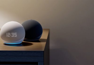 Echo ed Echo Show in offerta: dagli speaker compatti ai display smart fino a 21''