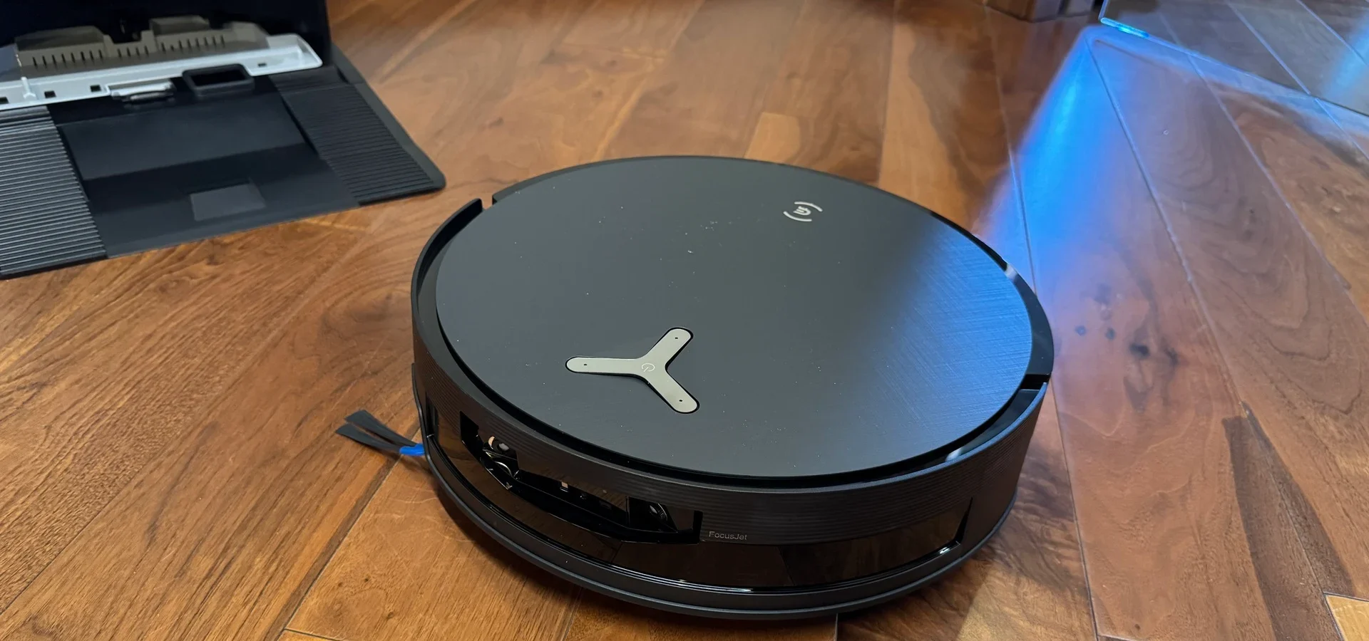 Recensione Ecovacs Deebot X12 Pro Omni: Il Miglior Robot Lavapavimenti sul Mercato