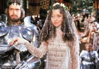 45 anni fa entravamo nel regno di Excalibur, il film che ha trasformato il cinema fantasy in un rito collettivo