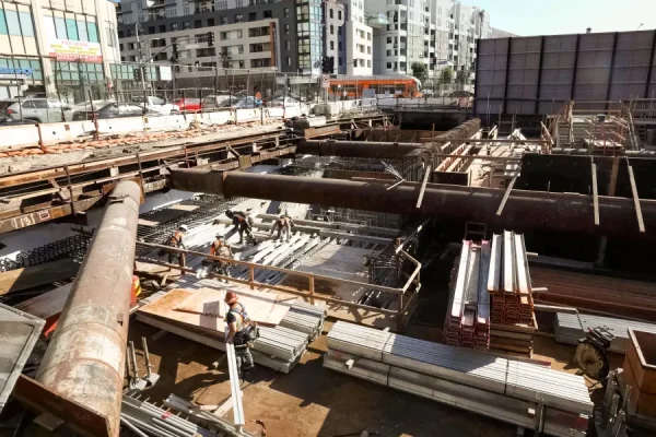 Los Angeles scende nel sottosuolo: una metamorfosi urbana sorprendente