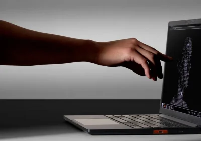Framework presenta il Laptop 13 Pro: il MacBook Pro ideale per gli utenti Linux