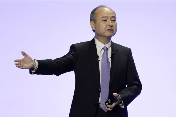 SoftBank lancia una società di robotica per costruire data center e mira a un IPO da 100 miliardi di dollari