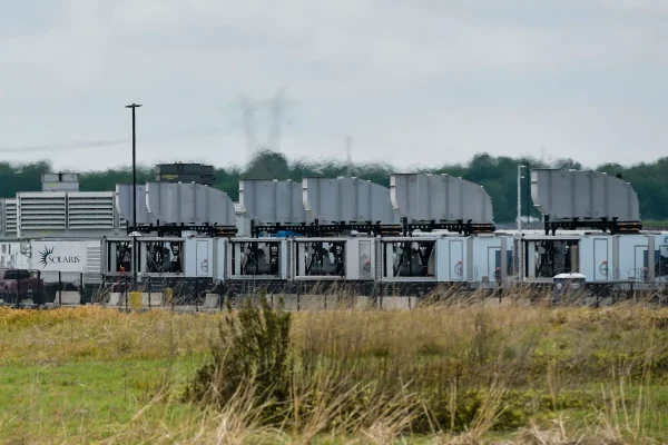 xAI di Musk: 50 turbine a gas in funzione senza controllo nel centro dati del Mississippi
