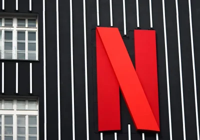 Netflix Introduce un Nuovo Feed Video Verticale e Potenzia le Raccomandazioni con l’Intelligenza Artificiale