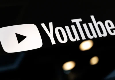 YouTube testa una nuova funzione di ricerca basata su intelligenza artificiale con risposte guidate