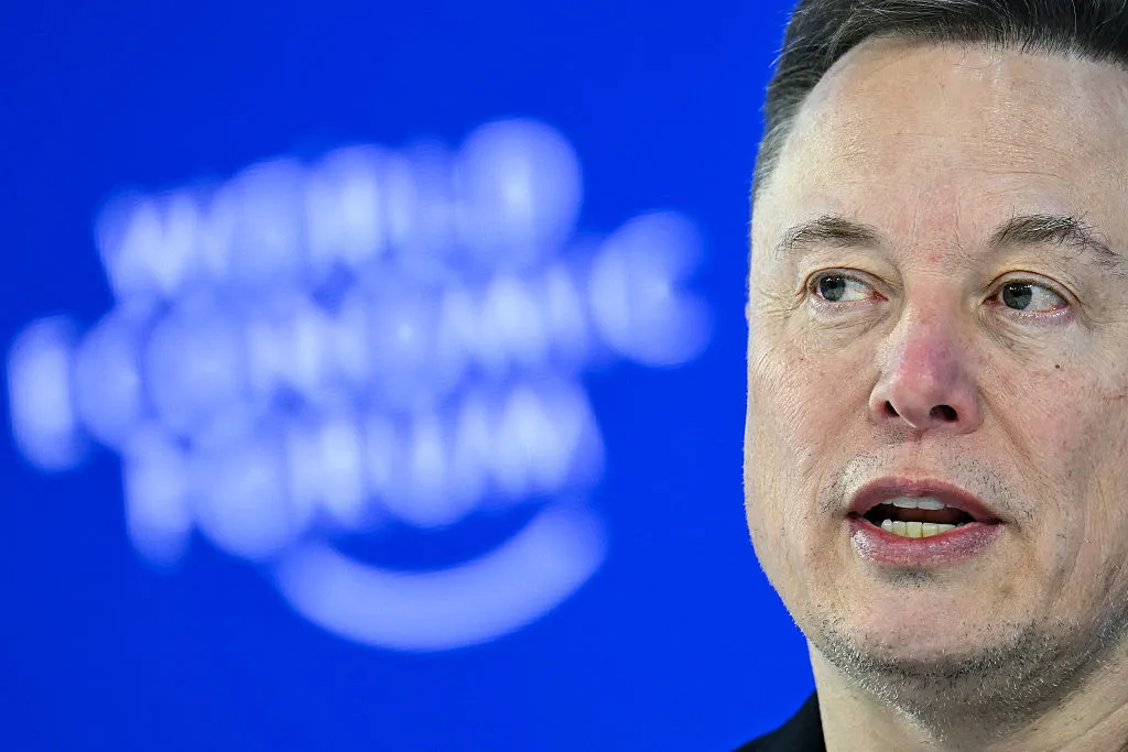 SpaceX Collabora con Cursor e Pianifica di Acquistare la Startup per 60 Miliardi di Dollari