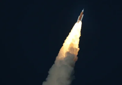 Outlook va ko su Artemis II, anche agli astronauti capita di litigare con l’email