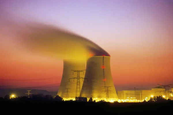 Blue Energy raccoglie 380 milioni di dollari per costruire reattori nucleari di grande scala nei cantieri navali