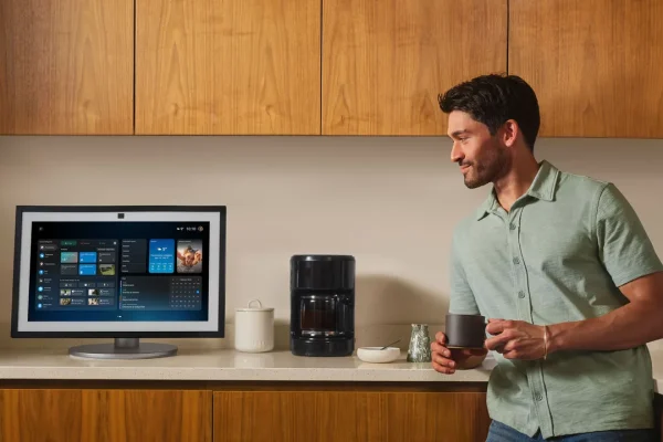 Alexa+ arriva in Italia: cosa cambia, come funziona e quanto costa il nuovo assistente AI di Amazon
