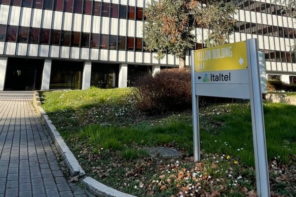 Italtel: Crescita Record con Ricavi di 273 Milioni e EBITDA in Aumento del 56%