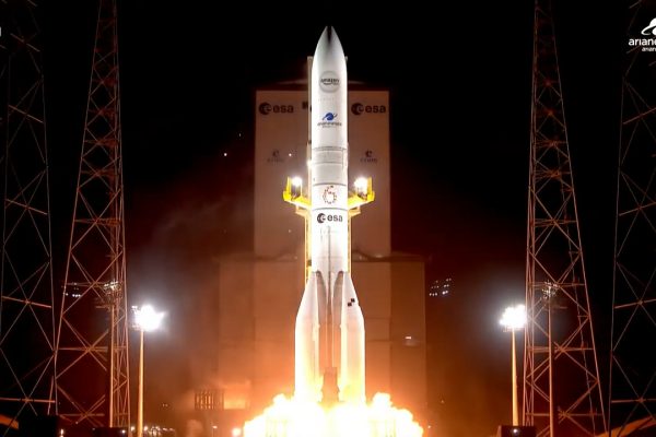 Arianespace pronta al lancio dell’Ariane 6 con booster P160C per la missione Amazon Leo
