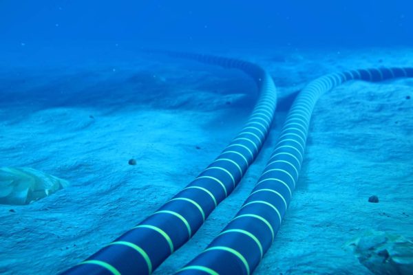 Cavi Sottomarini: Analisi dell’Impatto Sostenibile nel Settore Marinario