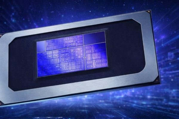 Intel lancia Core Ultra X9 378H: hardware identico a X7 368H ma per il solo mercato consumer