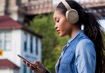 JBL Tune 730BT a 50€: un prezzo speciale per le cuffie con 76 ore di autonomia e Bluetooth 6.0