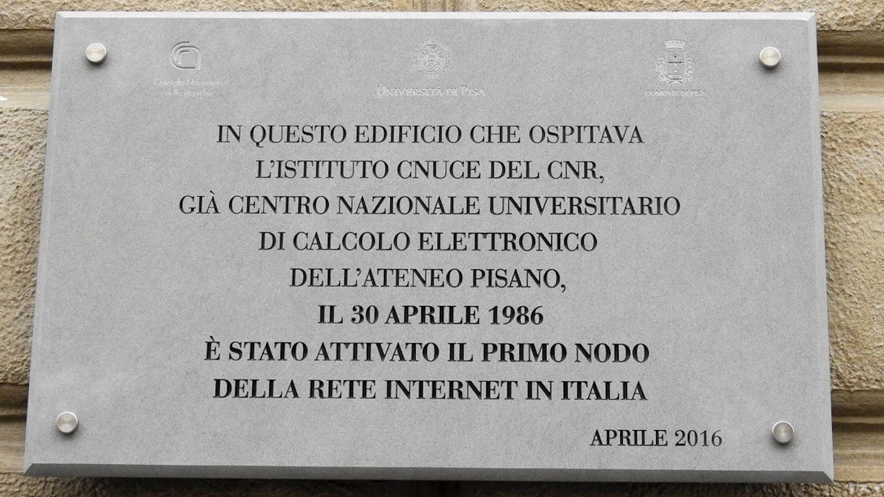 L’Italia e il Suo Primo Accesso a Internet: La Storia del CNUCE da Pisa