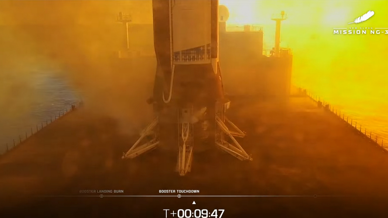 Lancio di Blue Origin: il razzo spaziale New Glenn con stadio riutilizzato e AST SpaceMobile BlueBird 7