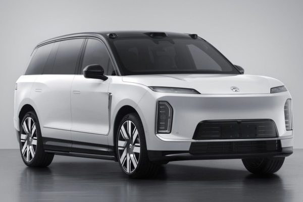 Novità sui sistemi a 900V delle auto elettriche: NIO svela il potere dell’ES9