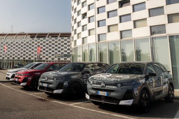 Scopri la Citroën C5 Aircross: La Maglia Rosa del Giro d’Italia!
