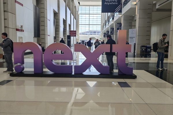 Nutanix accelera la migrazione da VMware: zero-copy, multitenancy e incentivi per i provider