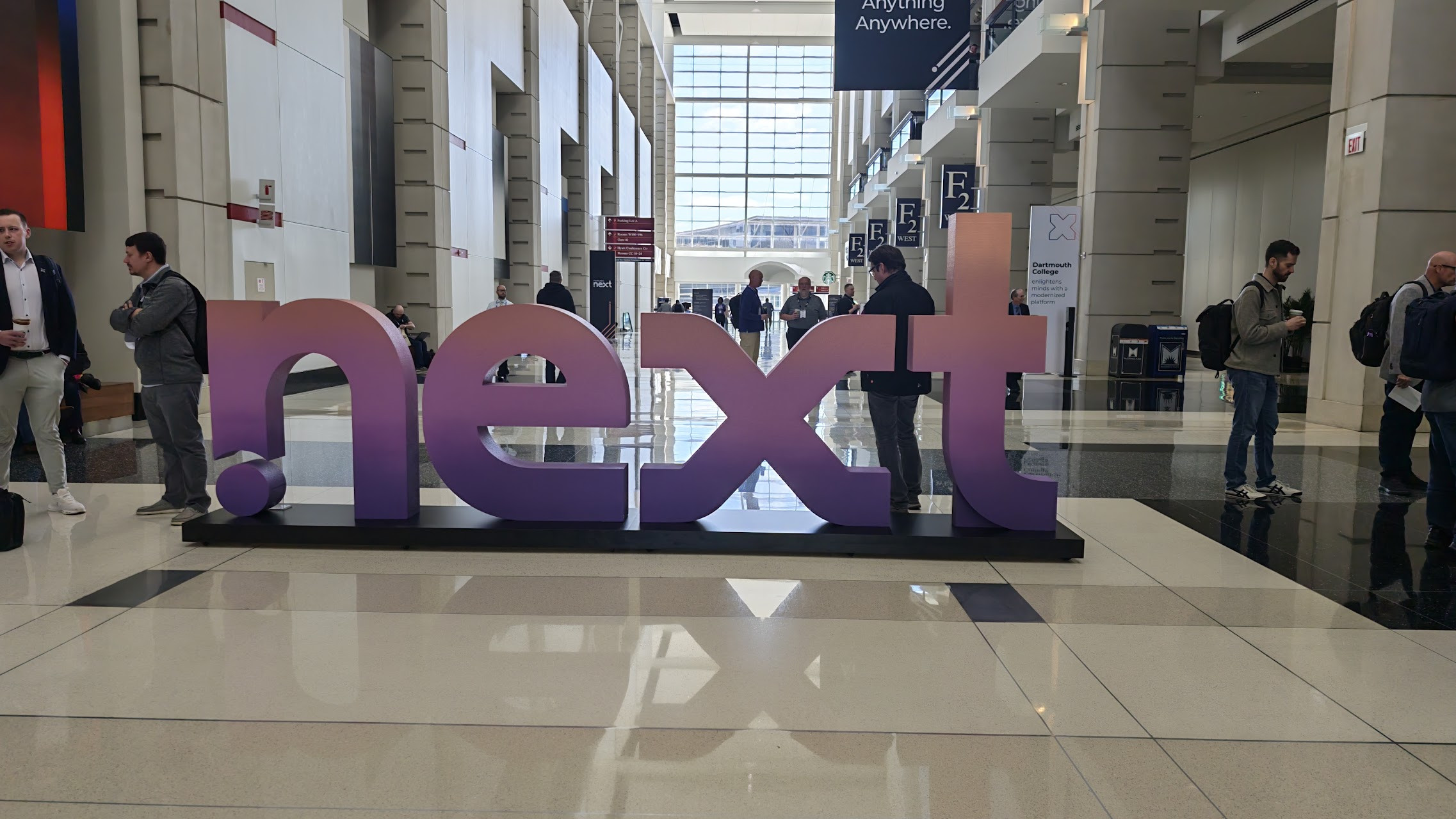 Nutanix accelera la migrazione da VMware: zero-copy, multitenancy e incentivi per i provider