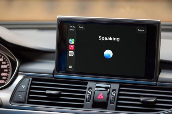 OpenAI porta la modalità vocale di ChatGPT su Apple CarPlay ampliando le possibilità di assistenza in auto