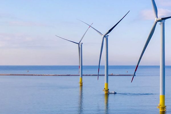 Pale eoliche ultra-durature: il materiale che garantisce 500 anni di energia a costo quasi zero!