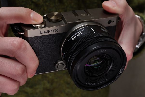 Panasonic Lumix S9 Black Titanium Edition: Nuova Elegante Colorazione per la Compatta Full-Frame