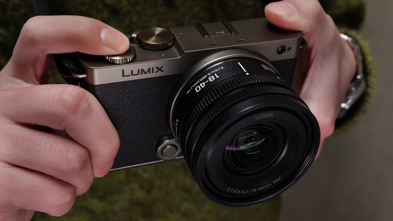 Panasonic Lumix S9 Black Titanium Edition: Nuova Elegante Colorazione per la Compatta Full-Frame
